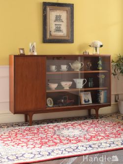 マッキントッシュMcINTOSHのサイドボード、北欧スタイルのデザインがおしゃれなビンテージ家具