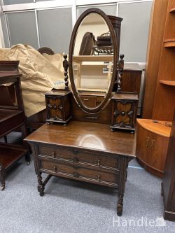 到着予定商品 アンティークのドレッサー アンティーク　ドレッシングチェスト