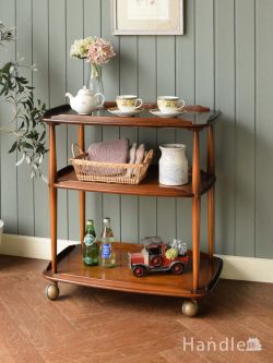 アンティーク家具 アンティークのワゴン・トローリー カラメル色のめずらしいアーコール（ERCOL)、英国ビンテージのおしゃれなワゴン