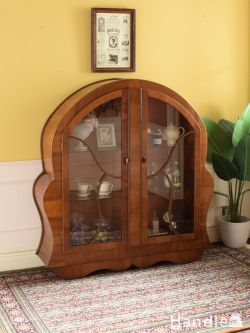 アールデコスタイルのショーケース、英国アンティークのガラスキャビネット