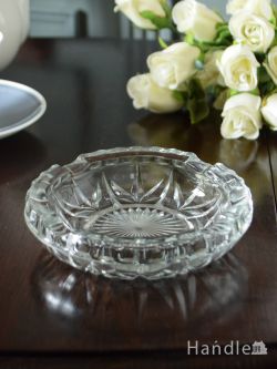 アンティーク雑貨 トレイアンティーク アンティークガラスの灰皿、プレスドグラスのおしゃれなアッシュトレイ