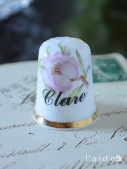 アンティーク雑貨 アンティーク食器 イギリスのアンティーク指ぬき、ふんわり咲いたお花のシンブル（ Clare ）