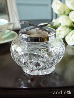 アンティーク雑貨 ジュエリーボックスアンティーク アンティークガラスの雑貨、蓋にトングが付いたシルバープレート×プレスドグラスのシュガーボウル