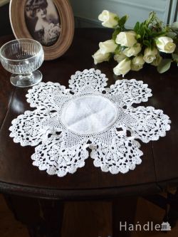アンティーク雑貨 ドイリー・クロス フランスのアンティーク雑貨、繊細なお花模様のドイリー