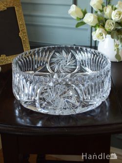 アンティーク雑貨 アンティーク 雑貨のガラス小物 アンティークガラスの食器、輝きも美しいプレスドグラスのガラスのボウル