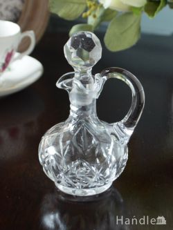 アンティーク雑貨 ジュエリーボックスアンティーク アンティークのガラスの雑貨、イギリスで見つけた小さなオイルボトル