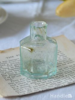 アンティーク雑貨 アンティーク ガラスボトル イギリスのアンティークガラス雑貨、ヴィクトリアンインク瓶