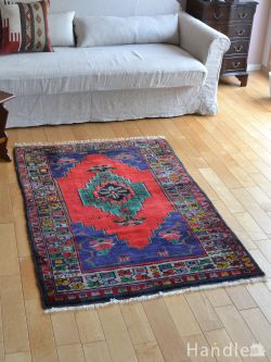 アンティーク雑貨 アンティーク 布製の雑貨 ビンテージのおしゃれな絨毯、トルココンヤの色が美しい一点もののトライバルラグ