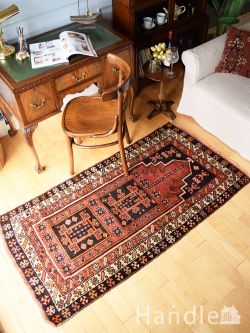 アンティーク雑貨 トライバルラグ・トルコ絨毯 ビンテージのおしゃれな絨毯、トルコマラティアの一点もののトライバルラグ 