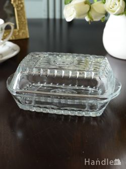 アンティーク雑貨 ジュエリーボックスアンティーク アンティークガラスのおしゃれな食器、イギリスのプレスドグラスのバターボックス