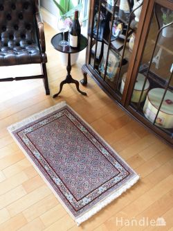 アンティーク雑貨 ドイリー・クロス おしゃれな手織りの絨毯、イランムートゥのトライバルラグ風のラグ