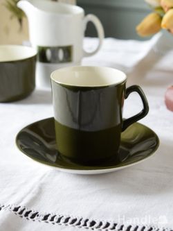 アンティーク雑貨 アンティーク食器 イギリスのおしゃれなビンテージ食器、Beswick Potteryのカップ＆ソーサー