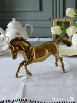 アンティーク雑貨  アンティークのおしゃれなディスプレイ雑貨、イギリスから届いた馬のオブジェ