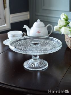 アンティーク雑貨 ケーキスタンド アンティーク おしゃれなケーキスタンド、英国アンティークのプレスドグラスの食器