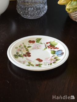 アンティーク雑貨 アンティーク食器 イギリスのアンティーク食器、フルーツ柄が可愛いロイヤルチューダー(ROYAL TUDOR)のソーサー(Fruit Fayre)