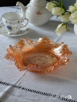 アンティーク雑貨 アンティーク食器 アンティークのガラスの器、幻想的なオレンジ色のプレート