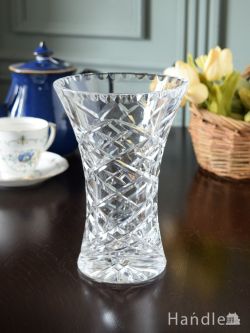 アンティーク雑貨 フラワーベース・花瓶アンティーク アンティークのガラス雑貨、ダイヤ柄が美しいプレスドグラスのフラワーベース