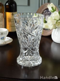 アンティーク雑貨 フラワーベース・花瓶アンティーク アンティークのガラス雑貨、イギリスで見つけたガラスの花器（フラワーベース）