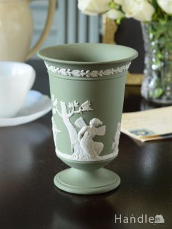 アンティーク雑貨 アンティーク花瓶 英国アンティークのジャスパーウェア、ウェッジウッドの花器（セージグリーン）