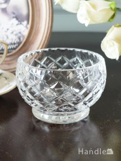 アンティーク雑貨 アンティーク食器 ダイヤ模様がおしゃれなガラスの器、英国アンティークガラスのボウル（プレスドグラス）