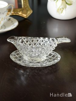 アンティーク雑貨 アンティーク食器 アンティークのガラスのソースポット、便利に使えるトレー付きの調味料入れ