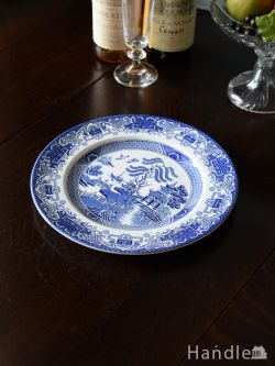 英国から届いたアンティークのお皿、イングリッシュ アイアンストーン ポタリーのブルーウィロープレート