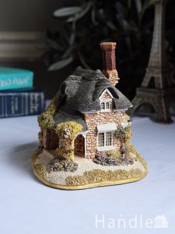 アンティーク雑貨 アンティークオブジェ イギリスから届いたレンガ造りの可愛いミニチュアハウス、Lilliput Lane(リリパット レーン)のハンドメイドのお家