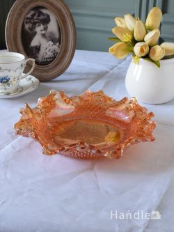 アンティーク雑貨 アンティーク食器 アンティークのガラスの器、幻想的なオレンジ色のプレート