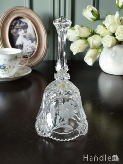 イギリスのアンティークガラス雑貨、お花柄のプレスドグラスのベル