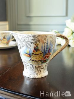 アンティーク雑貨 アンティーク食器 クリノリンレディが描かれた可愛いミルクピッチャー、英国アンティークのチンツ柄の陶磁器