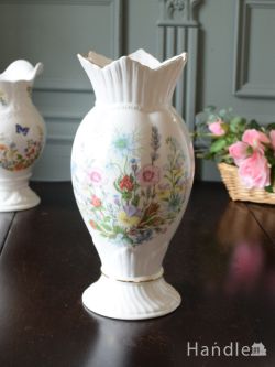 アンティーク雑貨 フラワーベース・花瓶アンティーク イギリスから届いたエインズレイの花器、wild tudor（ワイルドチューダー）のアンティークフラワーベース