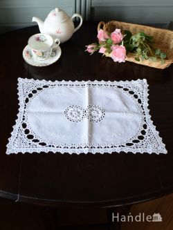 アンティーク雑貨 ドイリー・クロス フランスから届いたお花の模様が美しい、アンティークのおしゃれなクロス