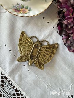 アンティーク雑貨 アンティークオブジェ イギリスのアンティーク真鍮製のオーナメント、蝶々のモチーフが可愛いオブジェ