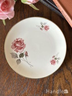 ピンクのバラが描かれたアンティークのプレート、Korokのおしゃれな皿