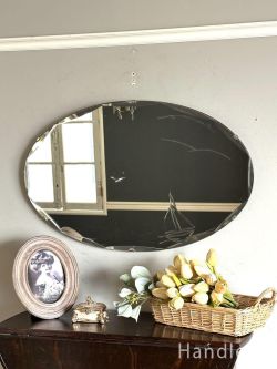 アンティーク雑貨 アンティークミラー・鏡 英国アンティークのオーバルミラー、ヨットの模様がおしゃれな壁付け鏡