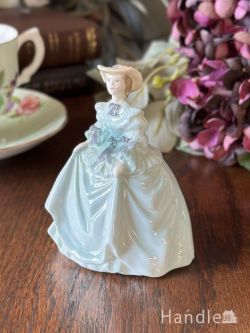 アンティーク雑貨 アンティークオブジェ コールポート（Coalport）のフィギュリン、メヌエットシリーズのレディ(Natalie)