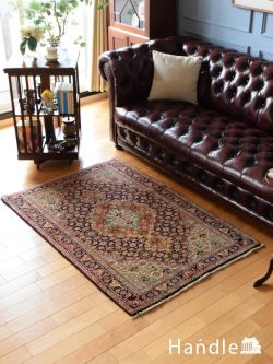 アンティーク雑貨 トライバルラグ・トルコ絨毯 お花の模様が美しいビンテージのペルシャ絨毯、フラワーデザインが美しいタブリーズ