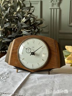 アンティーク雑貨 その他アンティーク雑貨 イギリスから届いたおしゃれなビンテージ時計、メタメック社(METAMEC)の置時計