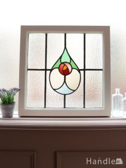 アンティーク雑貨 ステンドグラス アンティーク 水玉模様の中に描かれたバラの模様が可愛い、アンティークのおしゃれなステンドグラス
