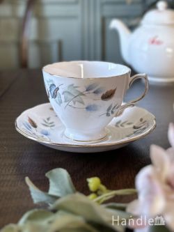 アンティーク雑貨 アンティーク食器 コルクラフ(Colclough)のビンテージティーカップセット、オトナ色がおしゃれなLINDENのアンティーク食器