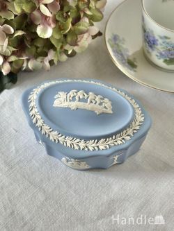 アンティーク雑貨 ジュエリーボックスアンティーク 天使のレリーフがとっても可愛い小物入れ、 Wedgwood アンティークジャスパーウェア