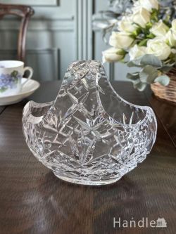 イギリスで見つけたアンティークガラスの雑貨、プレスドグラスのおしゃれな花器型バスケット(pg-8301)