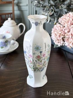 イギリスから届いたエインズレイの花器、wild tudor（ワイルドチューダー）のアンティークフラワーベース(h-1236-z)