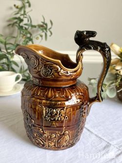 アンティーク雑貨 アンティーク食器 アーサーウッド(Arthur-wood)のアンティーク水差し、馬の形の持ち手が可愛いウォータージャグ