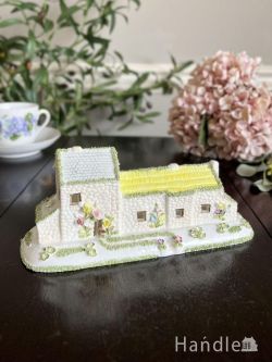 アンティーク雑貨 アンティークオブジェ 英国コールポートの「The  Farmhouse」、陶磁器で出来たアンティークのお家のオブジェ