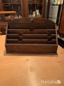 到着予定商品  アンティ―クレターラック