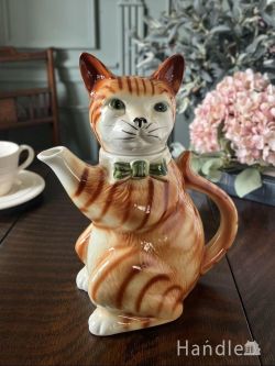 アンティーク雑貨 アンティーク食器 英国Tony Wood(トニーウッド)社のティーポット、Pussyfootの茶トラ猫のビンテージポット