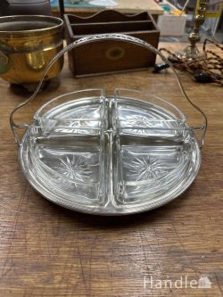 到着予定商品  アンティ―ク　ガラス皿付きシルバートレイ