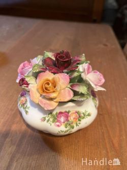 到着予定商品  ロイヤルアルバート　アンティ―ク　陶花