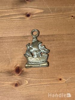 到着予定商品  アンティ―クホースブラス